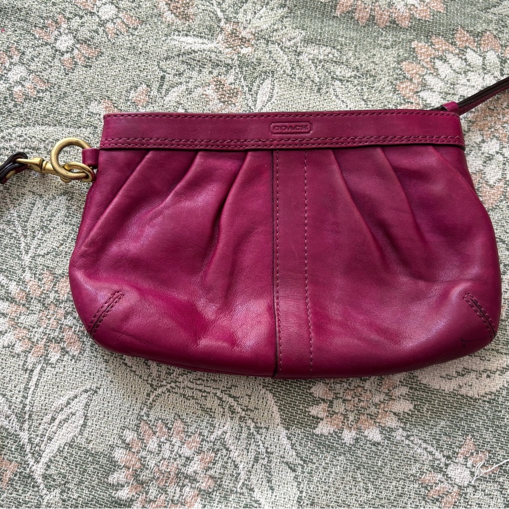 Coach Fuchsia Leather Wristlet - Picture 3 of 4